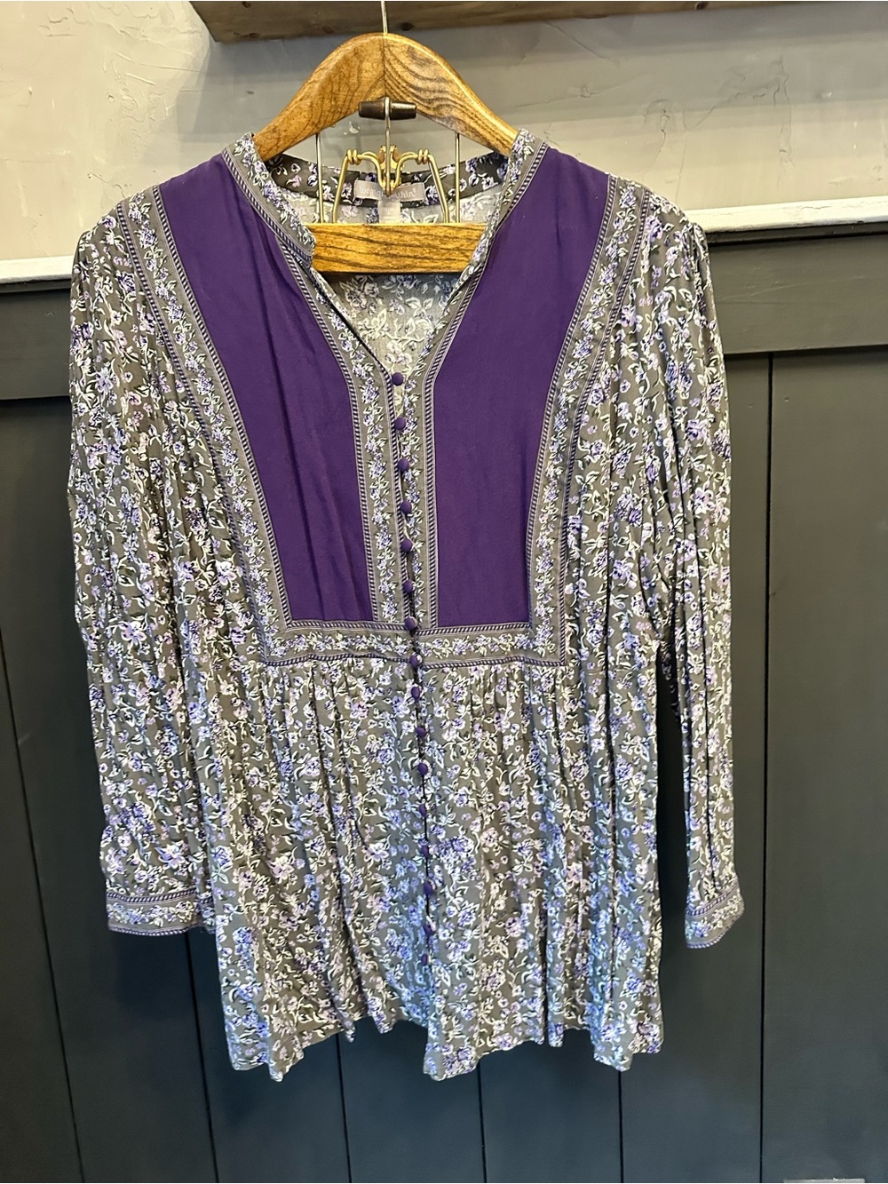 Woman Within Plus Size Purple Floral Button-Front Mixed Print Tunic L 18/20